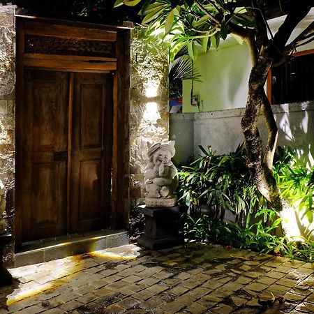 O.B Oemah Bone Homestay Sanur Εξωτερικό φωτογραφία