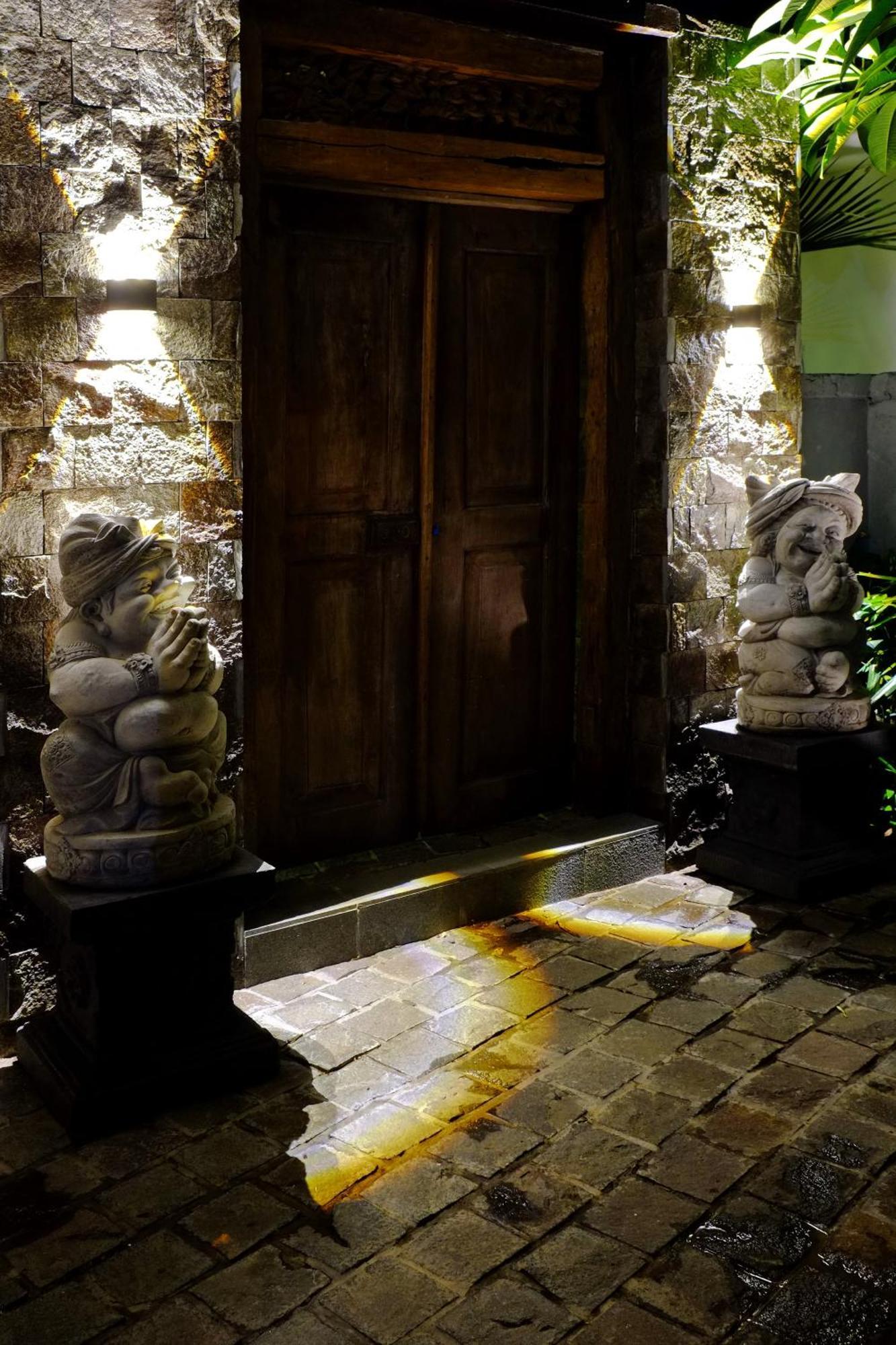 O.B Oemah Bone Homestay Sanur Εξωτερικό φωτογραφία
